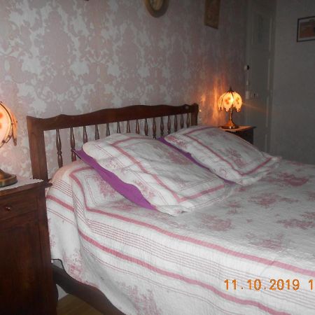Ferme Manoir La Fiere Bed & Breakfast Sainte-Mère-Église Екстериор снимка