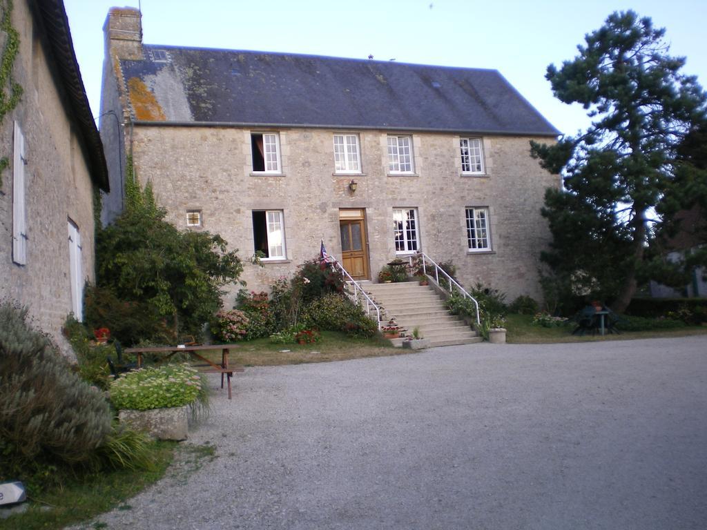 Ferme Manoir La Fiere Bed & Breakfast Sainte-Mère-Église Екстериор снимка