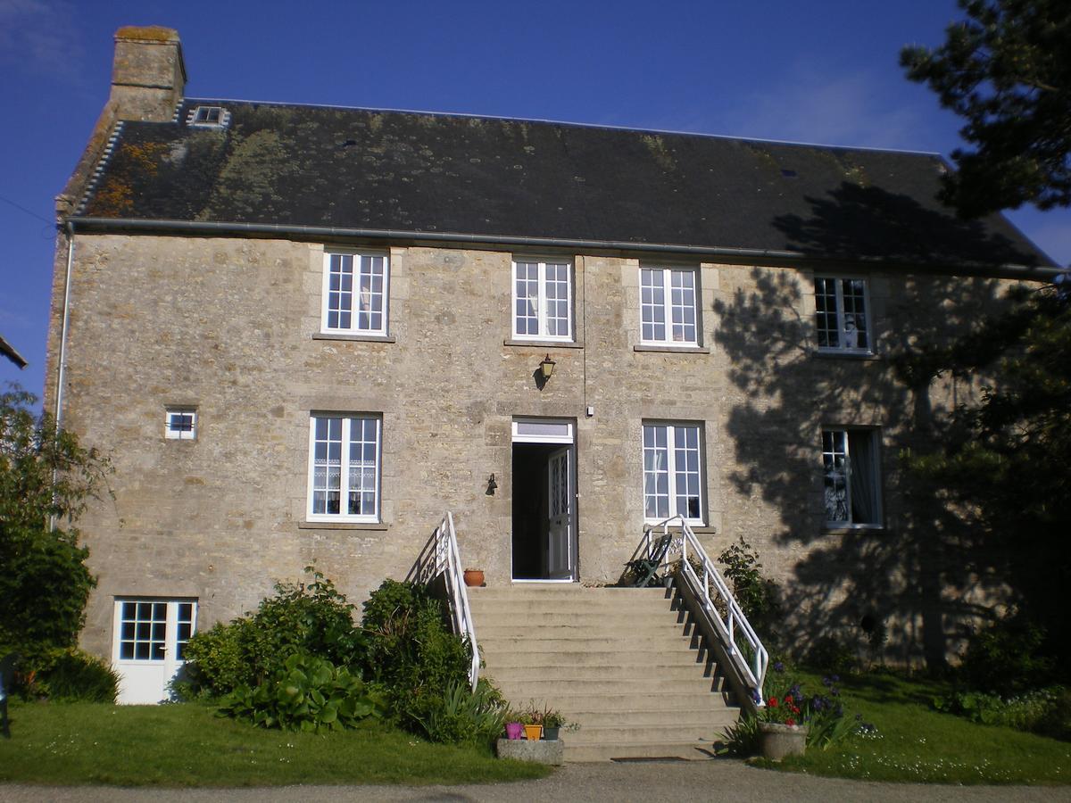 Ferme Manoir La Fiere Bed & Breakfast Sainte-Mère-Église Екстериор снимка