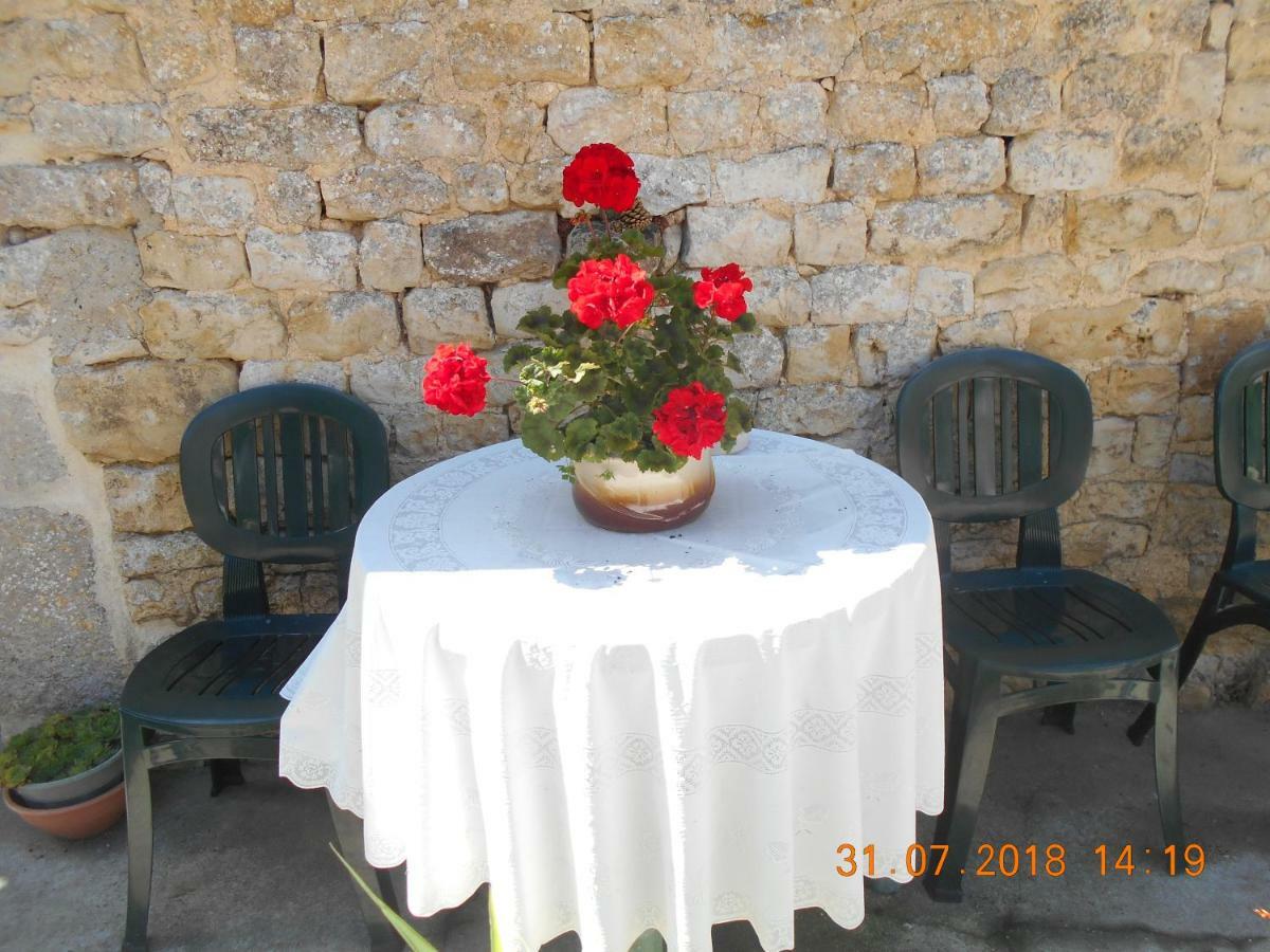 Ferme Manoir La Fiere Bed & Breakfast Sainte-Mère-Église Екстериор снимка