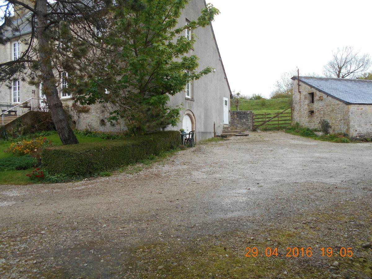 Ferme Manoir La Fiere Bed & Breakfast Sainte-Mère-Église Екстериор снимка