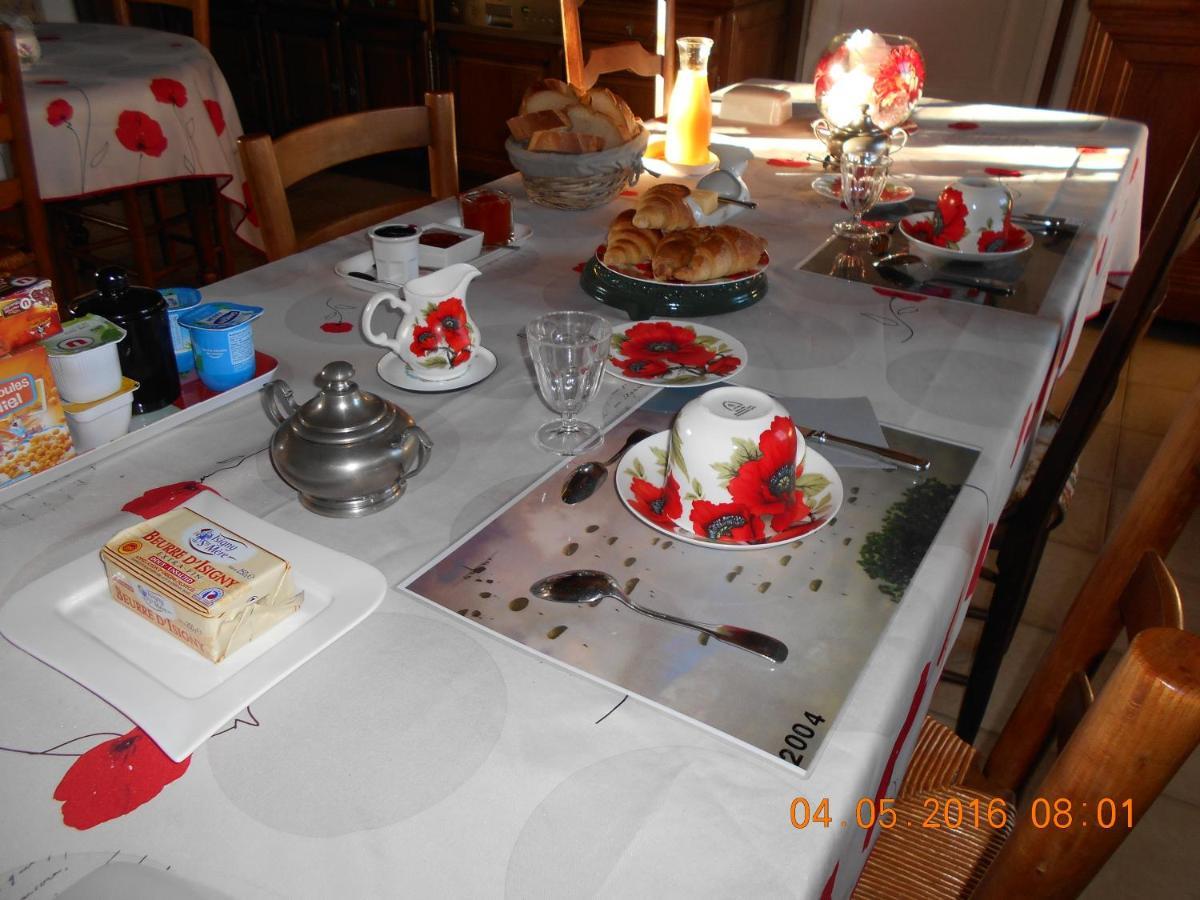 Ferme Manoir La Fiere Bed & Breakfast Sainte-Mère-Église Екстериор снимка
