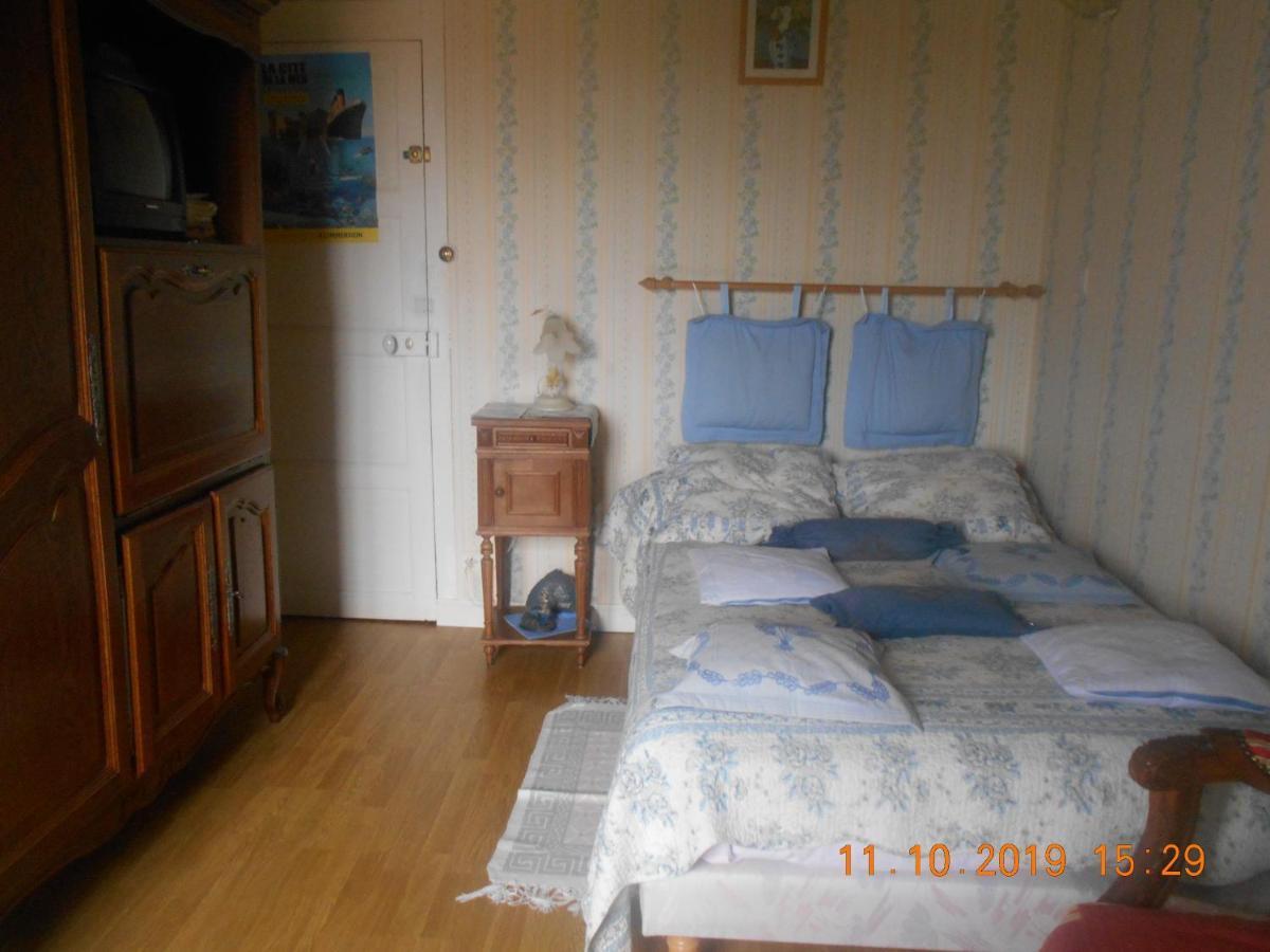 Ferme Manoir La Fiere Bed & Breakfast Sainte-Mère-Église Екстериор снимка
